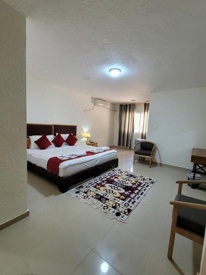 Petra Mountain Hotel Ουάντι Μούσα Εξωτερικό φωτογραφία